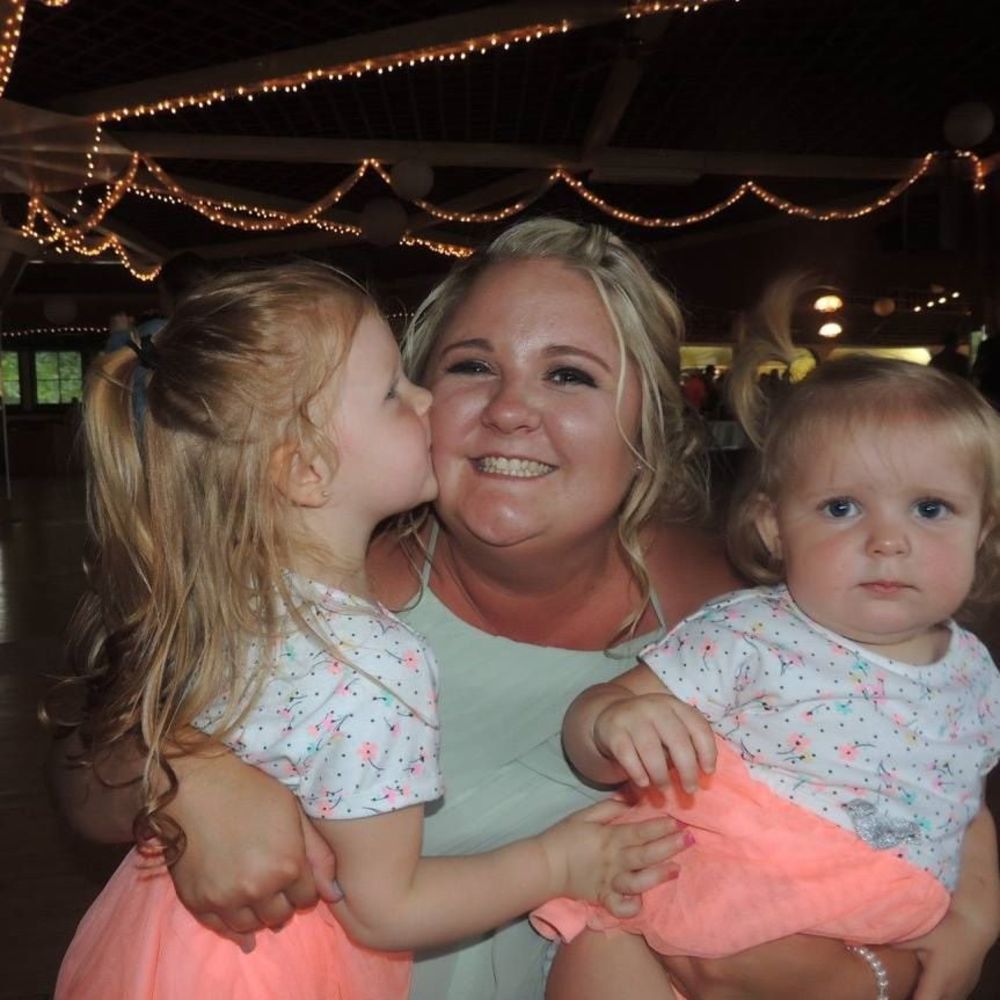 Meet your Posher, Dacia